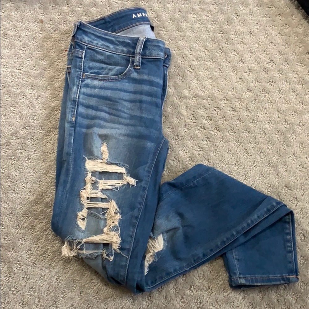 American Eagle Destroyed Skinny Jeans